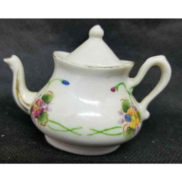 Vintage Japan Milwaukee Wisconsin WI Souvenir Miniature Teapot Tea Pot Floral - Picture 6 of 12
